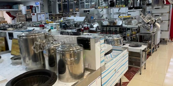 酒店廚房設備多少錢一套-這家全國統一報價（宇杰廚具）