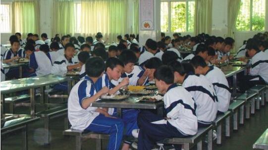 小學食堂